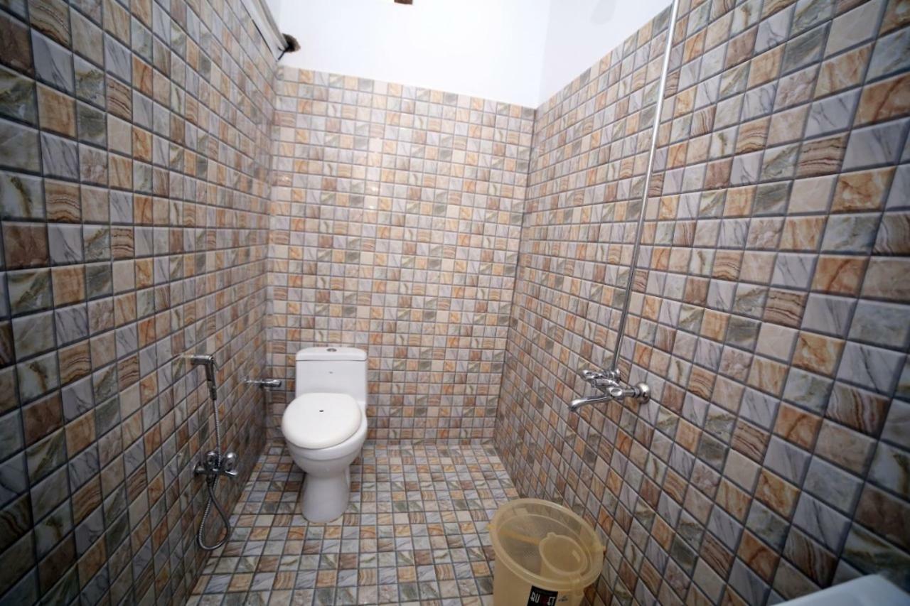 Season Inn Karaczi Zewnętrze zdjęcie