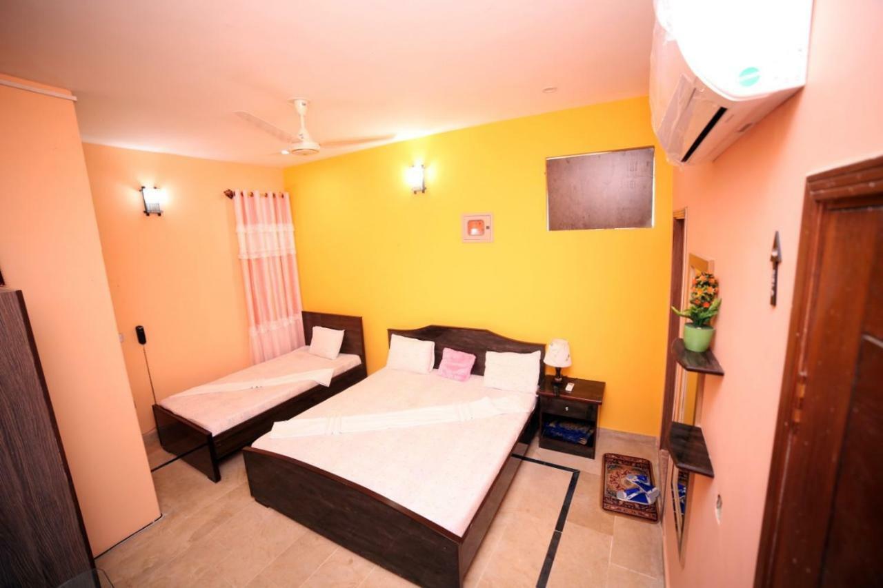 Season Inn Karaczi Zewnętrze zdjęcie
